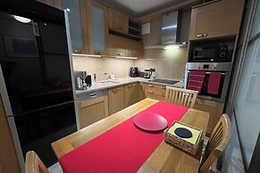 2 Bedrooms Apartment, Central Warsaw