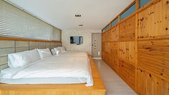 Geoje Inbito Pension