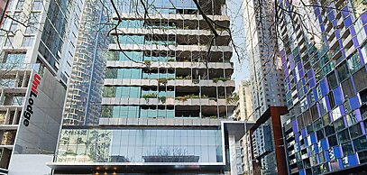 Lumina Stays - Victoria One