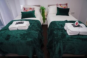 Cosy Luxury Apartment in Milton Keynes