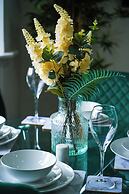 Cosy Luxury Apartment in Milton Keynes