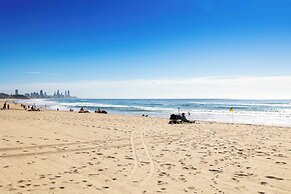 Seaview Coastal Retreat