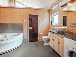 5 Star Holiday Home in Lokken