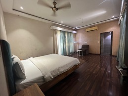 Sarvaswa Resort - Raipur