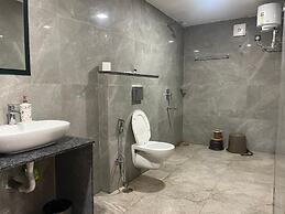 Sarvaswa Resort - Raipur