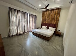 Sarvaswa Resort - Raipur