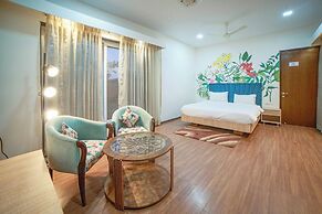 Sarvaswa Resort - Raipur