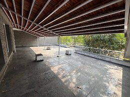 Sarvaswa Resort - Raipur