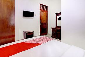 OYO 3133 Wisma Yampi Syari'ah