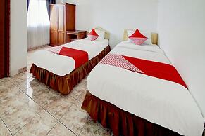 OYO 3133 Wisma Yampi Syari'ah