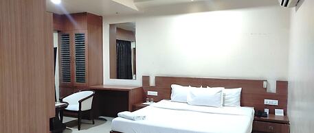 Hotel Grand Samdareeya - Jabalpur