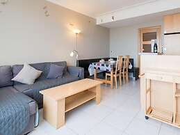 Spacious Apartment With sea View