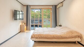 Gangchon Afternoon Pool Villa Pension