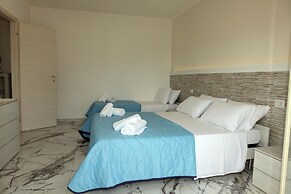 Bilo Pino 2 Near The Sea