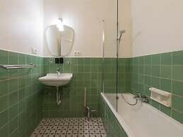 Beautiful Apartment Near the Beach