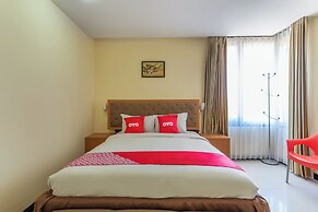 Hotel O Surabaya City Center Near Wonokromo Station