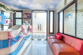 Hotel O Surabaya City Center Near Wonokromo Station