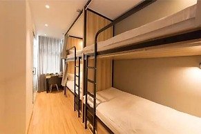 Shanghai Pengpai Art Youth Hotel