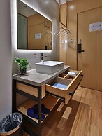 Shanghai Pengpai Art Youth Hotel