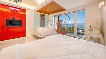 Geoje Ahat Spa Pension