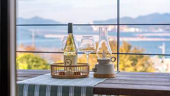 Geoje Ahat Spa Pension