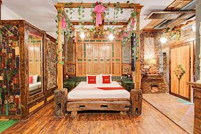 OYO 94405 D'classic Homestay