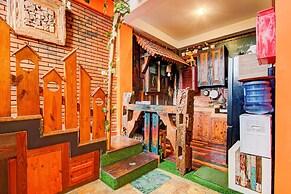 OYO 94405 D'classic Homestay