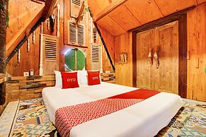 OYO 94405 D'classic Homestay