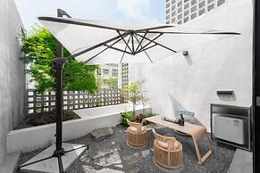 HUANG GUO SHU DUO BEI YUN SHE HOTEL