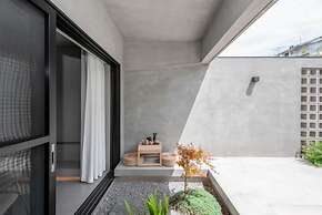 HUANG GUO SHU DUO BEI YUN SHE HOTEL