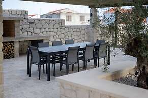 Luxury Living at Horizon Retreat