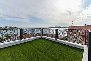 Luxury Living at Horizon Retreat