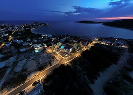 Luxury Living at Horizon Retreat