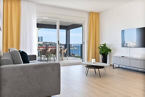 Luxury Living at Horizon Retreat