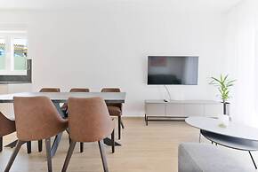 Luxury Living at Horizon Retreat