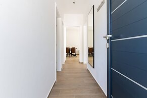 Luxury Living at Horizon Retreat