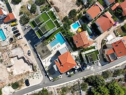 Luxury Living at Horizon Retreat