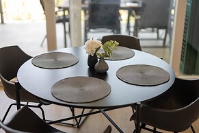 Luxury Living at Horizon Retreat