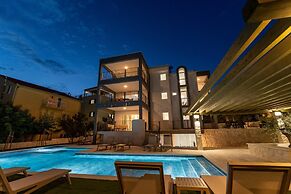 Luxury Living at Horizon Retreat