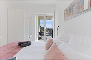 Luxury Living at Horizon Retreat