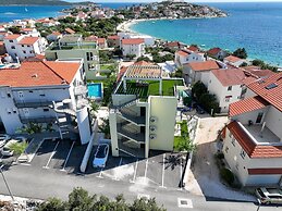 Luxury Living at Horizon Retreat