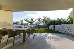 Luxury Living at Horizon Retreat