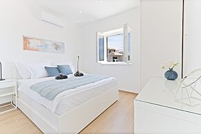 Luxury Living at Horizon Retreat