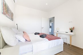 Luxury Living at Horizon Retreat