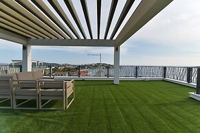 Luxury Living at Horizon Retreat