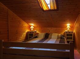 Classic and Trendy Apartment With Terrace