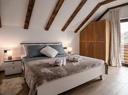 Green Area Villa Fuzine