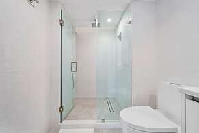 Turquoise Waves Direct View