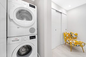 Turquoise Waves Direct View