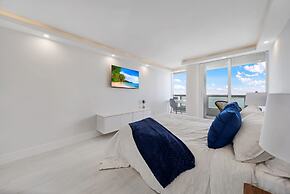 Turquoise Waves Direct View